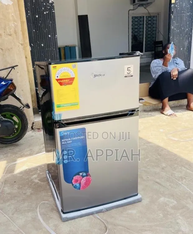 Buy Classic Midea 90l Double Door Table Top Fridge(Gray) · Photo 1