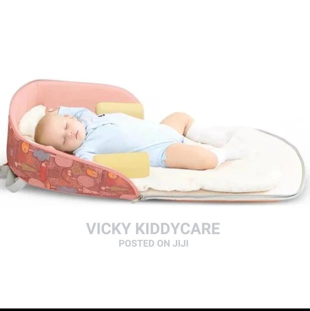 Portable Baby Bed · Photo 4