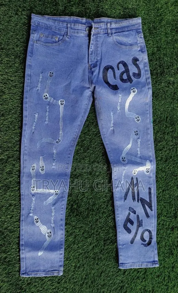 Order Now| Classy Designer Limited Stock Jeans for Sale · Photo 1