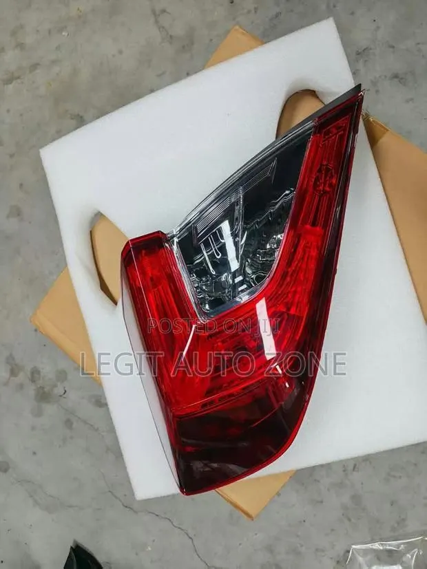 Honda Civic 2018,2019,2020,2016,2017,2021, Taillights Available · Photo 1