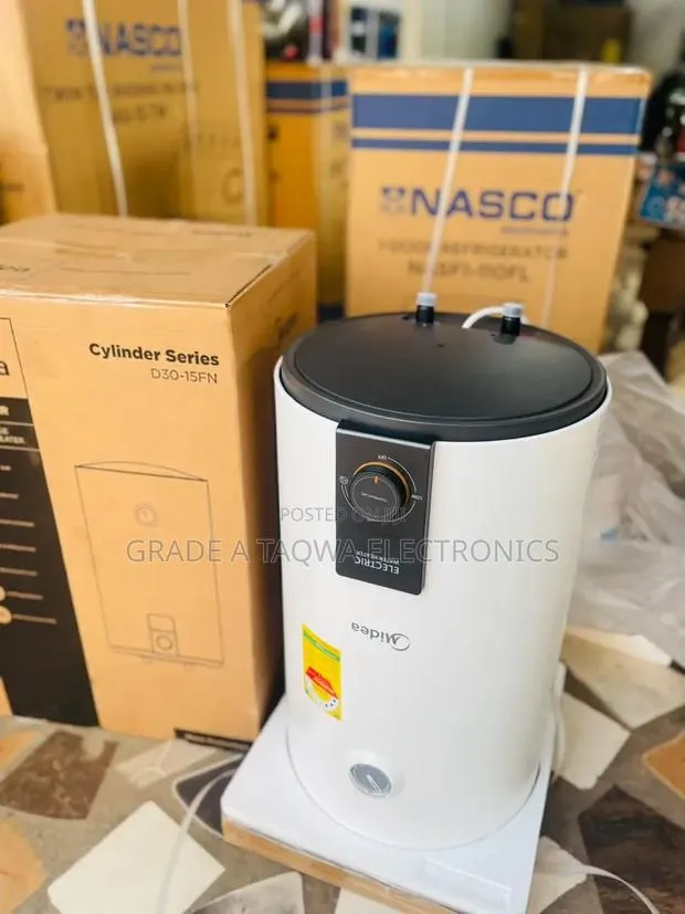 Worldwide Media 30-Litre Water Heater · Photo 1