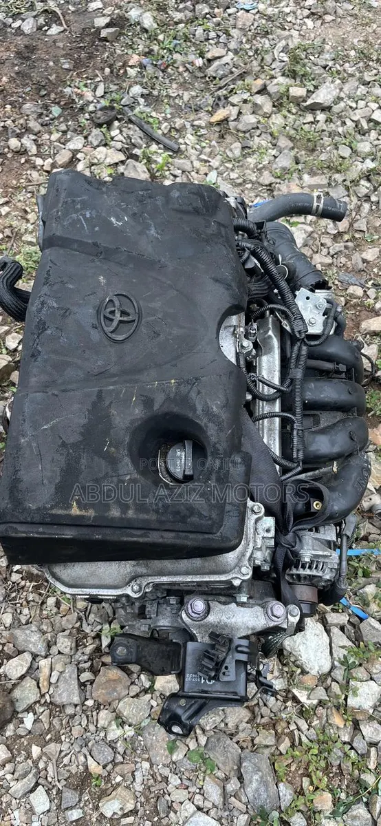 Toyota Corolla Engine and Gearbox 2014,2015,2016 · Photo 1