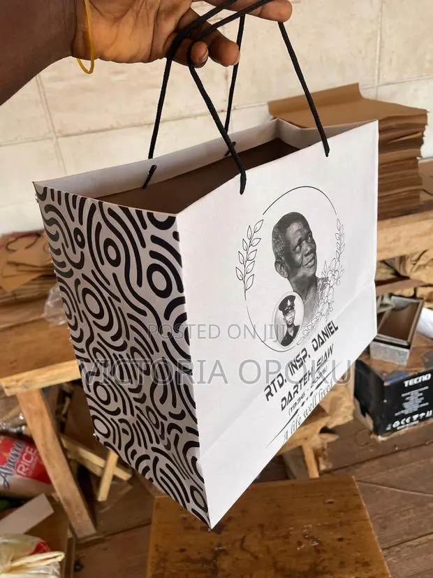 Paper Bags for Funeral · Photo 1
