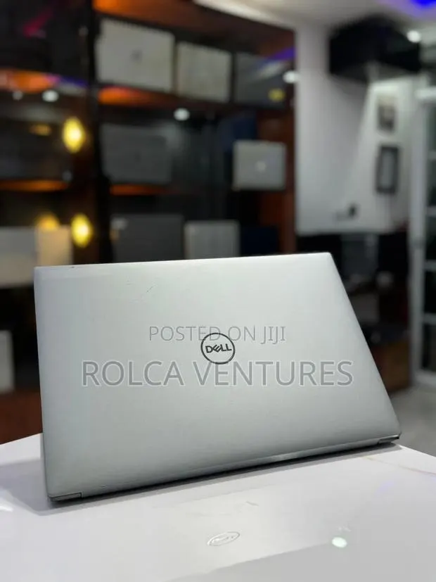 Laptop Dell Precision 5550 32GB Intel Core i7 SSD 512GB · Photo 1