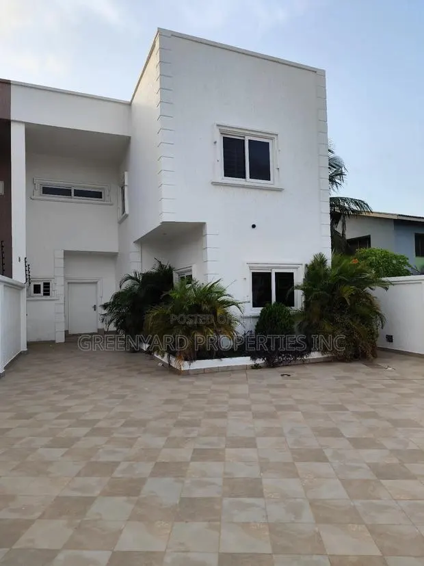 4bdrm House in A&C, East Legon for rent · Photo 1