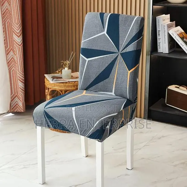 Elastic Dining Chair Cover · Photo 1