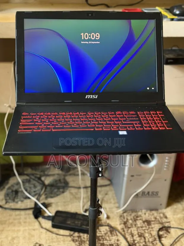 New Laptop MSI GL62M 7RDX 16GB Intel Core i7 SSD 256GB · Photo 1