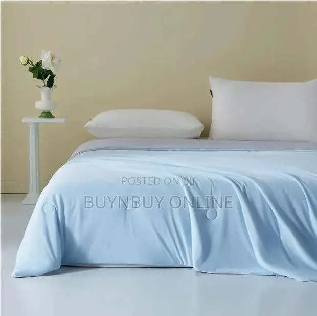 King Size Summer Cooling Quilt Blanket Comforter With Pillowcase · Photo 1
