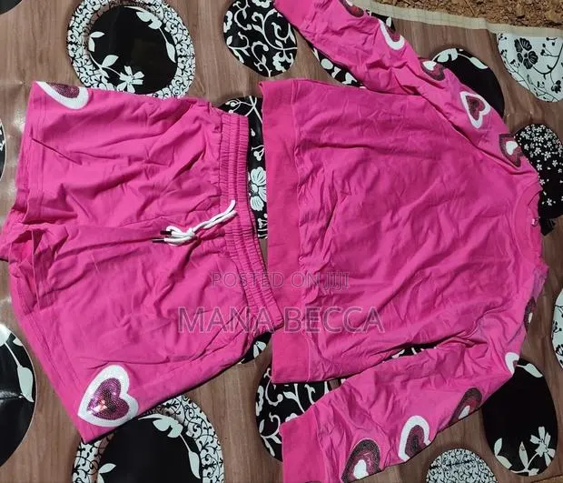 Ladies Dress · Photo 1
