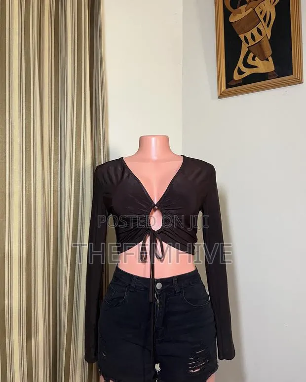 Brown I Saw It First Crop Top Thrift · Photo 1