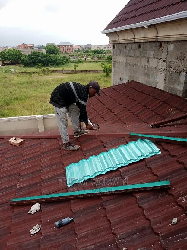 Installation of Any Roofing Sheet · Photo 1