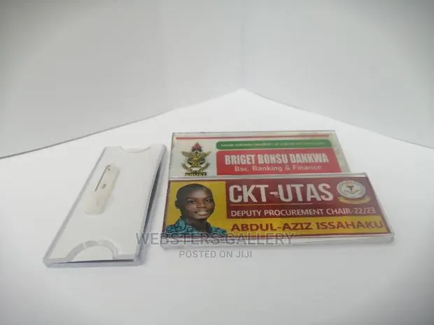 Plastic Name Tags · Photo 1