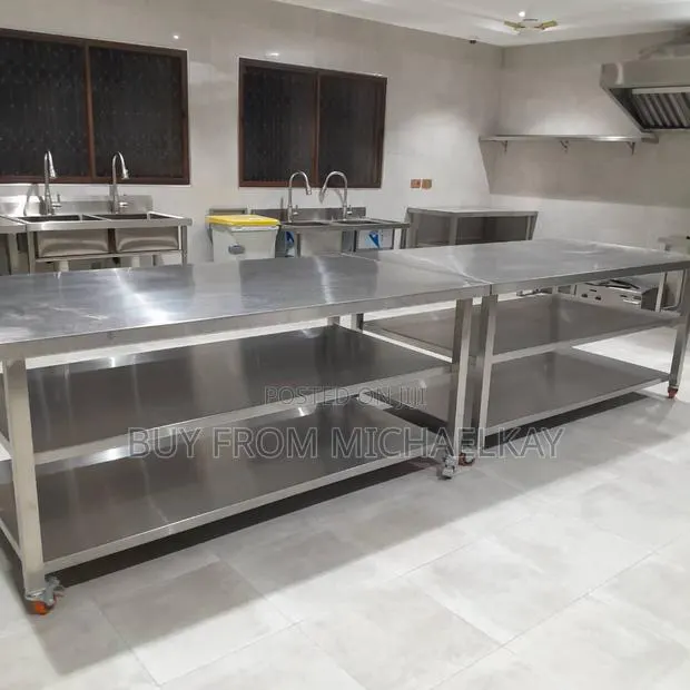 Stainless Steel Table · Photo 1