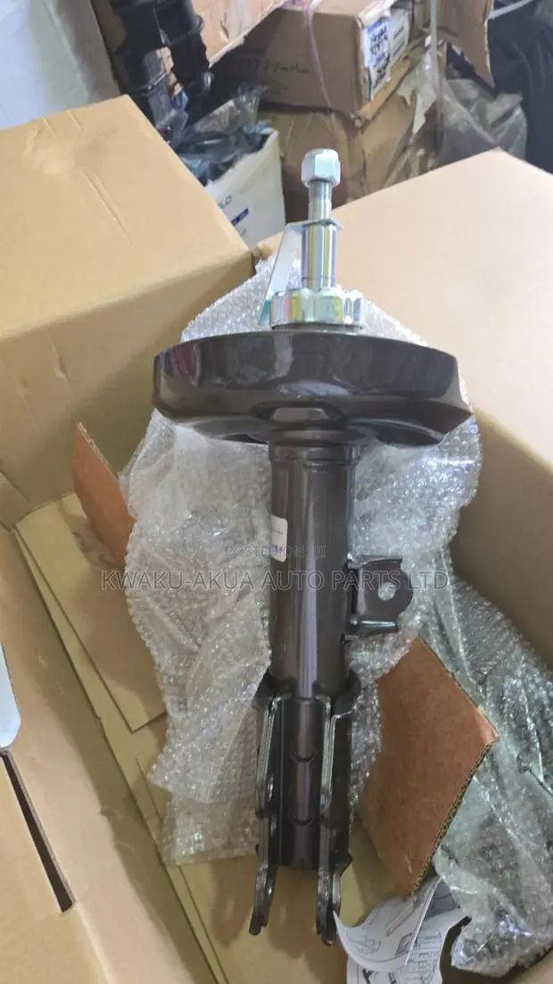 Toyota Corolla Cross Front Shocks Shield · Photo 1