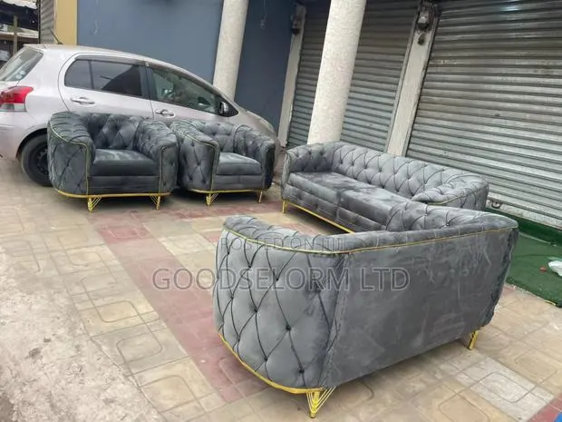 Two Singles 2in1 Plus 3in1 Couch (Set) · Photo 1