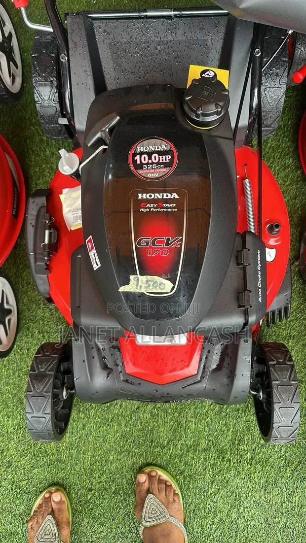 Honda Lawn Mowar · Photo 1