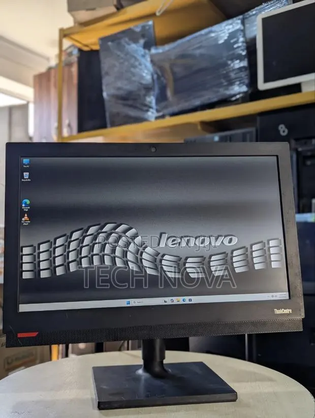 Lenovo ThinkCentre M910z AIO 8GB Intel Core i5 SSD 256GB · Photo 1