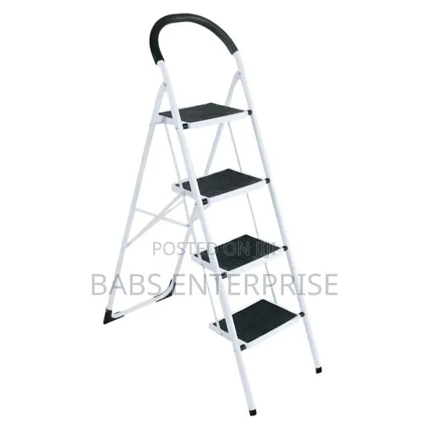 Kumtel 4 Steps Ladder - KMM-40 · Photo 1