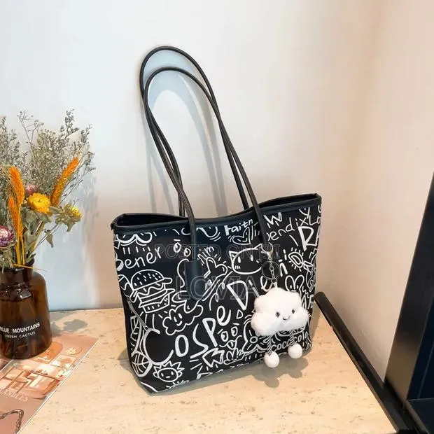 Trendy Large Tote Bags - Pink & Black - Brand New · Photo 1