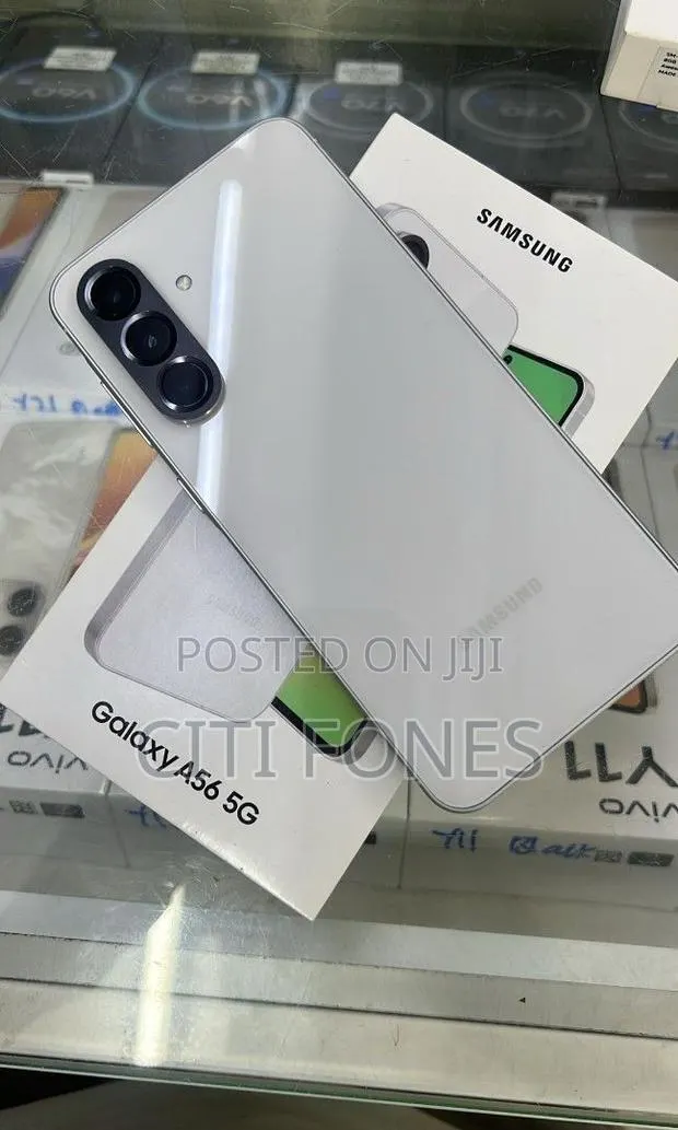 New Samsung Galaxy A55 256 GB White · Photo 1