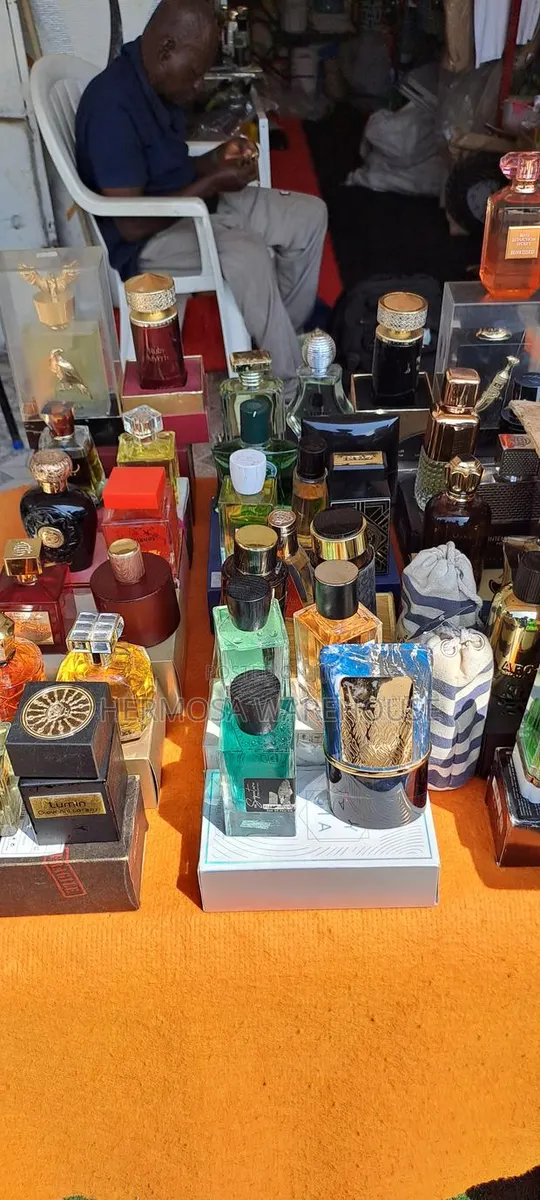 Perfumes At Wholesale · Photo 1