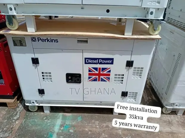 Crown Panel 35kva Perkins · Photo 1