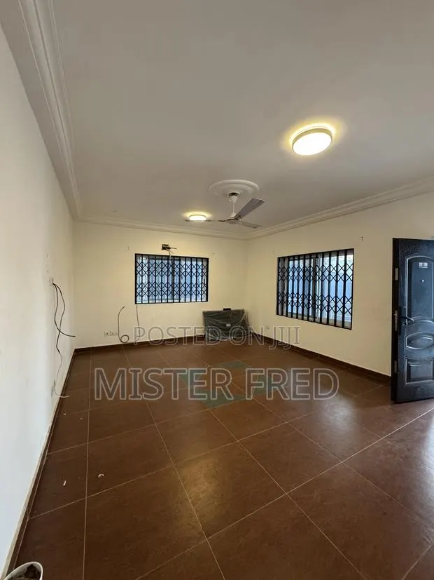 2bdrm Apartment in Scc Azuma, Weija for rent · Photo 1