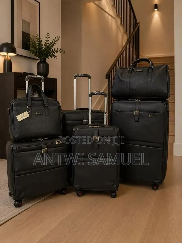 Quality Suitcases · Photo 1