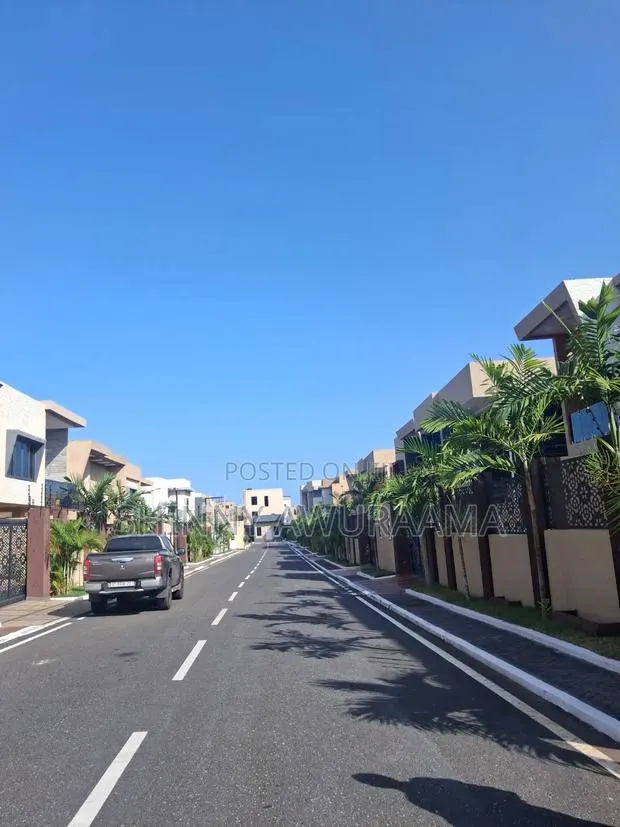 4bdrm House in East Airport Spintex, Regimanuel Gray Estates for sale · Photo 1