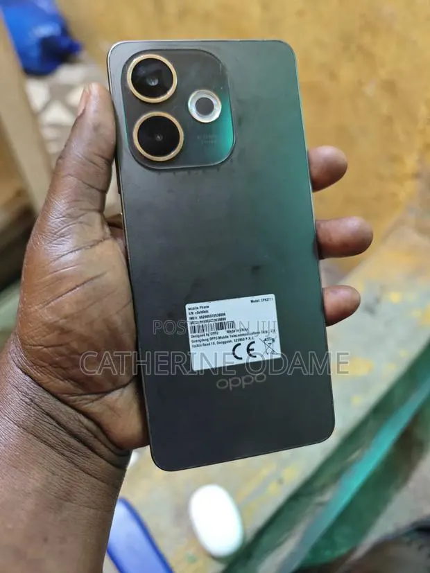 Oppo A5 Pro 256 GB · Photo 1