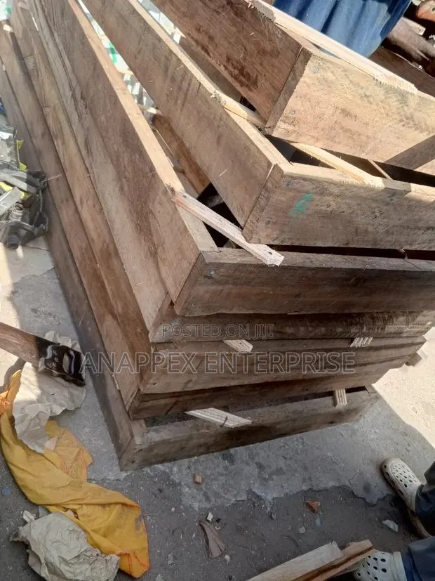 Quality Door Frame 4 Sale at Wholesale Prices · Photo 1