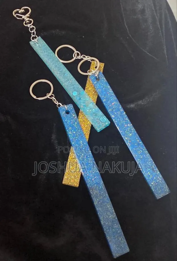 Key Chain for Holding Keys · Photo 1