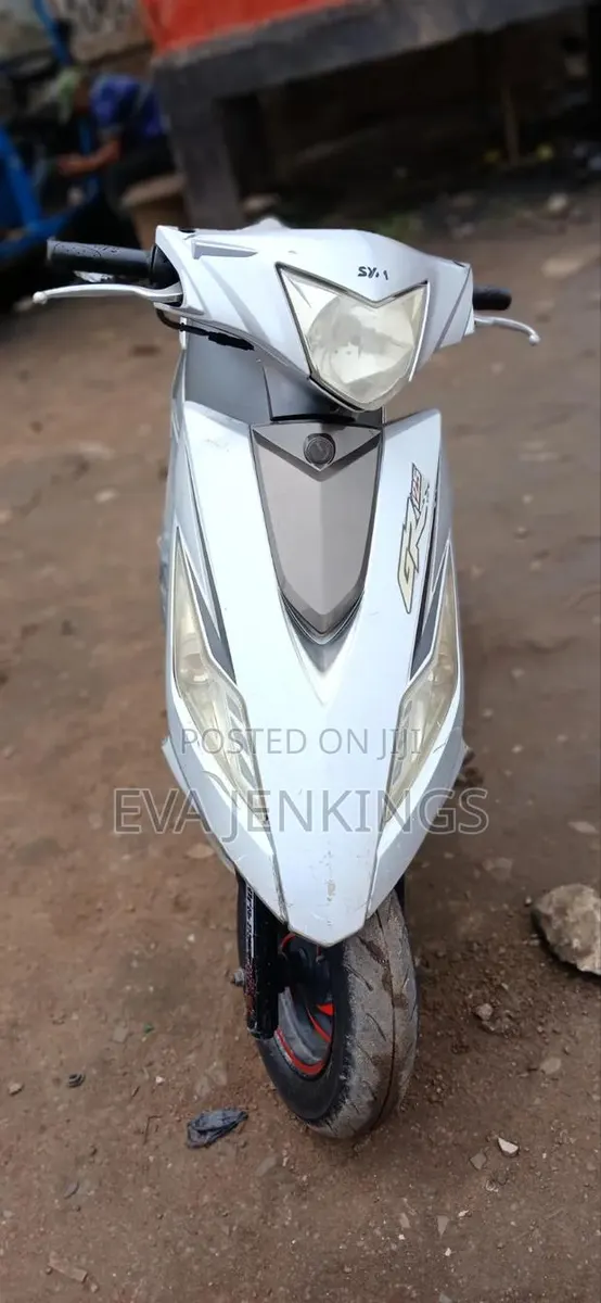 SYM Symnh 2020 Silver · Photo 1