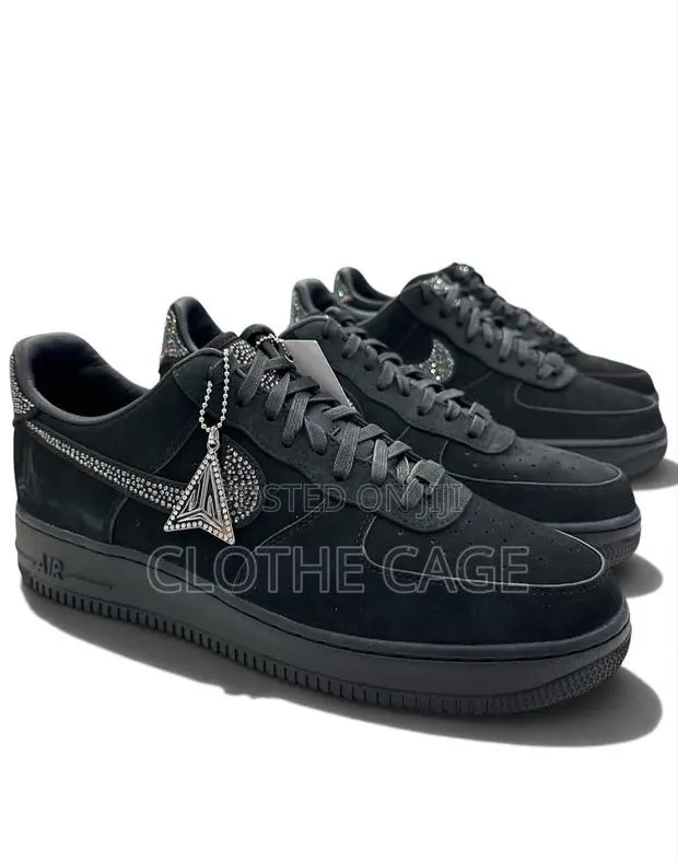 Nike Air Force 1 Low · Photo 1