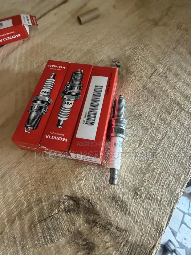 Honda Acura 2021 Plugs · Photo 1