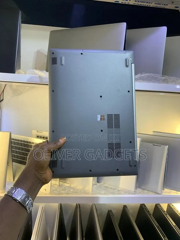 Laptop Lenovo IdeaPad 320 8GB Intel Core i3 SSD 256GB · Photo 1