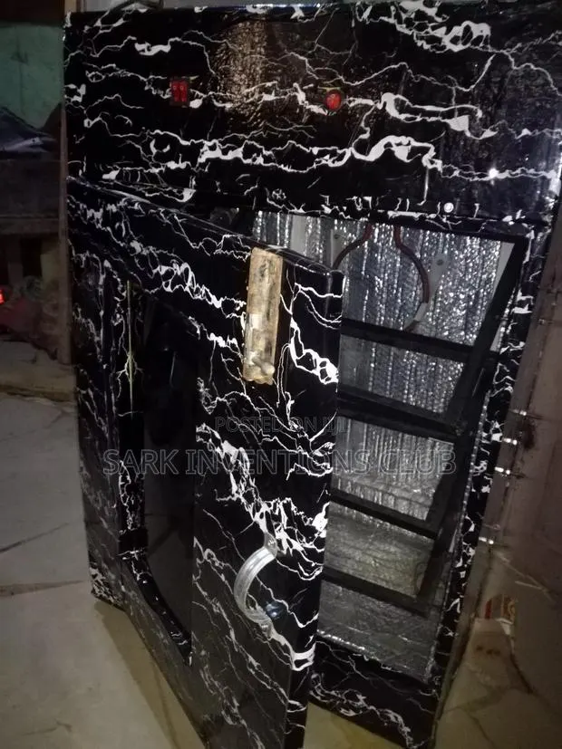 Egg Incubator · Photo 1