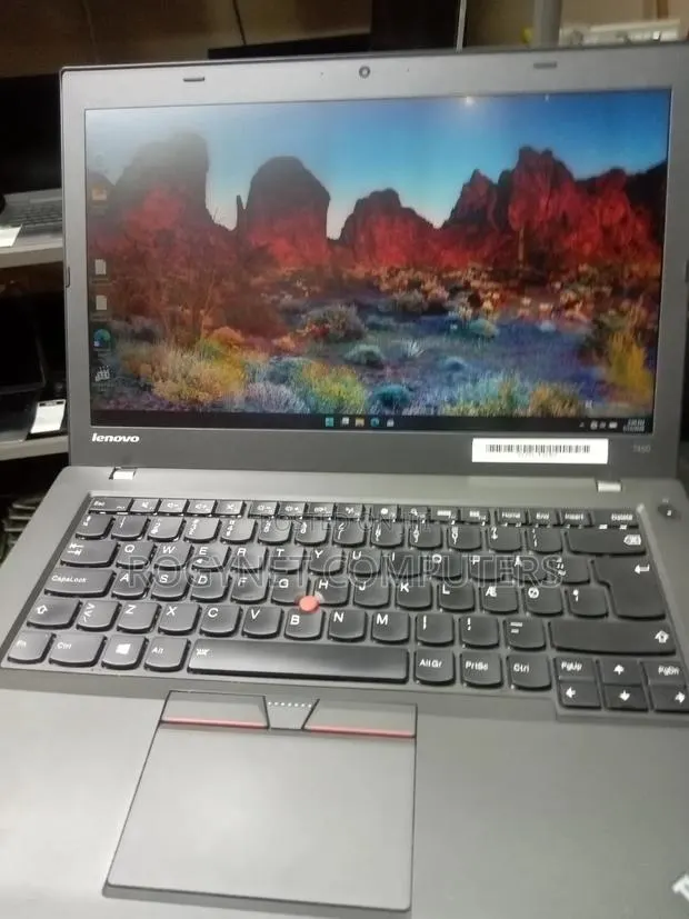 Laptop Lenovo ThinkPad T450 8GB Intel Core i5 SSD 256GB · Photo 1