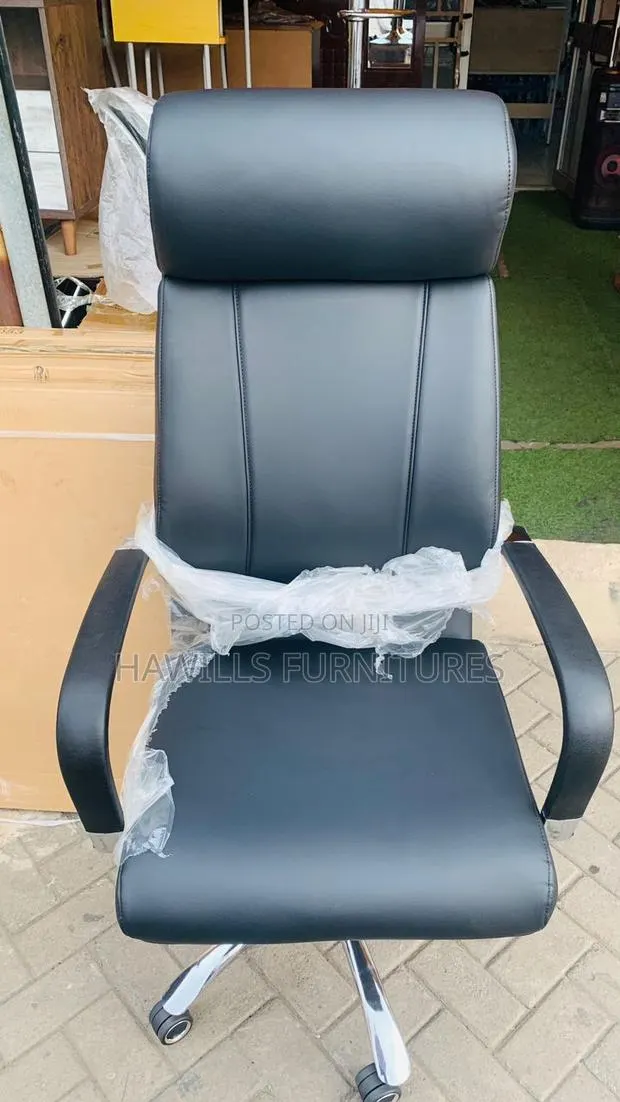 Office Chair · Photo 1