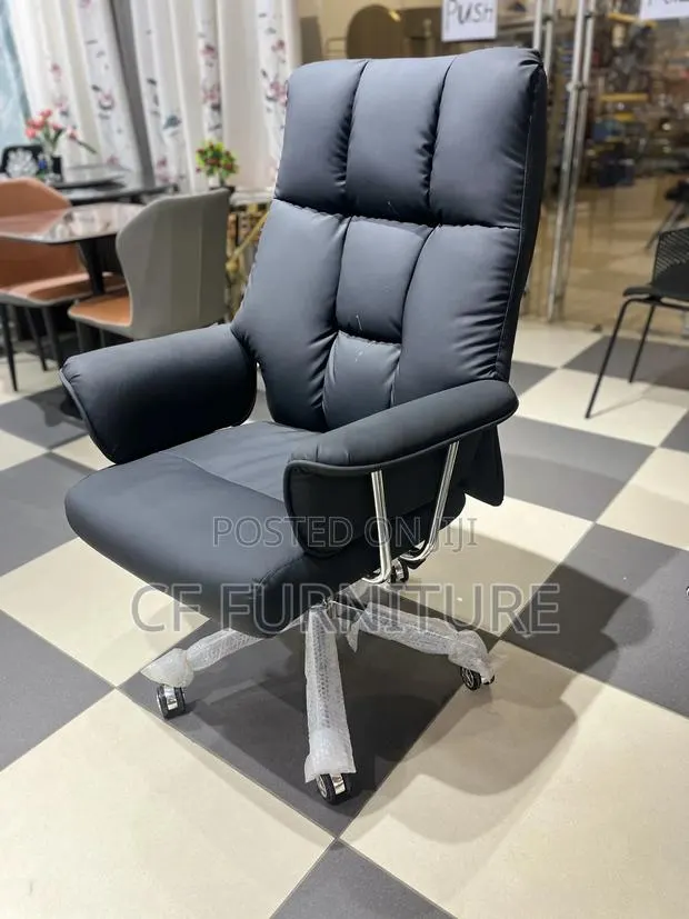 Executive Boss Chair · Photo 1