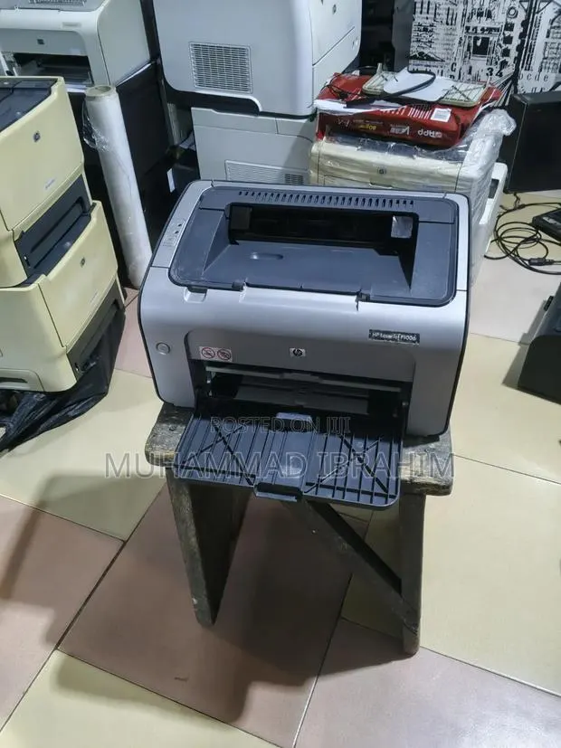 HP Laserjet P1006 · Photo 1