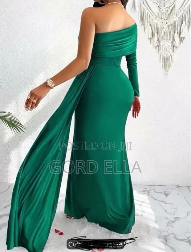 Elegant Wear for Women · Photo 1