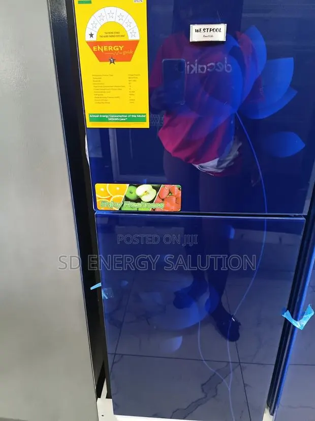 Life Easier Westpool 108L Refrigerator · Photo 1