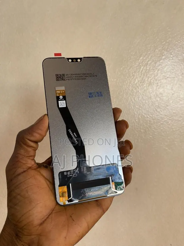 Tecno Spark · Photo 1
