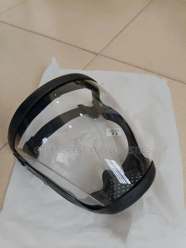 Face Shield · Photo 1