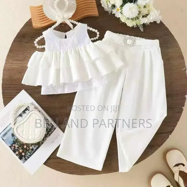 Kids Premium Wear · Photo 1