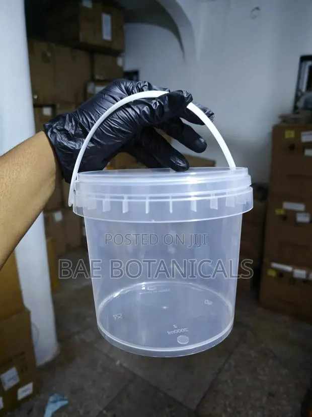 2 Liter Transparent Bucket With Lid · Photo 1
