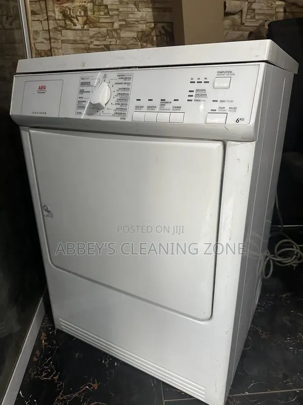 Laundry Dryer · Photo 1