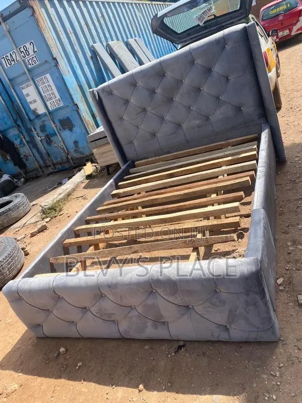 Double Size Bedframe Material · Photo 1