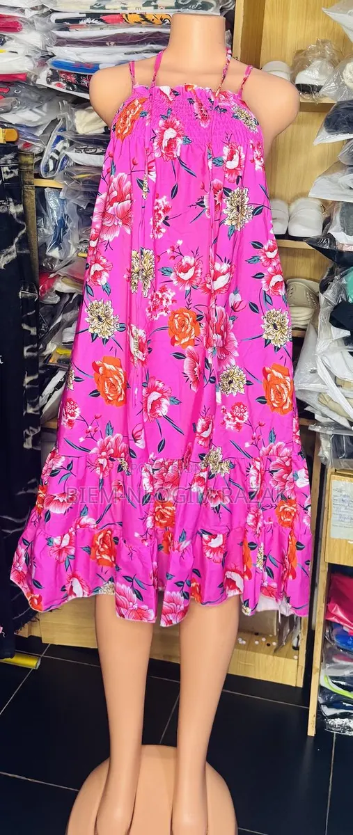 Original Ladies Free Body Dress Available · Photo 1